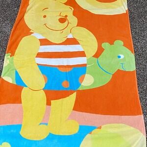 Vintage Disney‎ Winnie the Pooh Beach Towel Sun Graphic Kids Poolside Fun